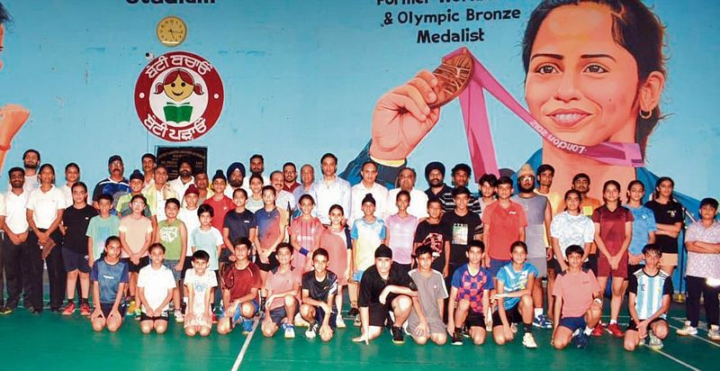 Kejuaraan Bulutangkis Distrik 4 Hari dimulai