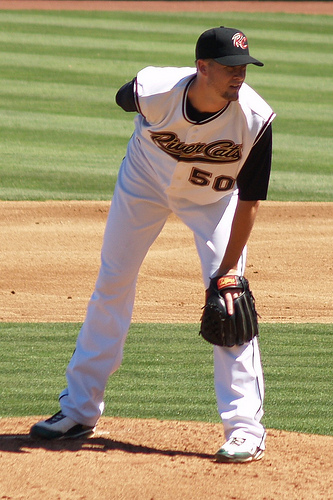 Nyeri Normal vs. Nyeri || Bisbol Dudes LLC