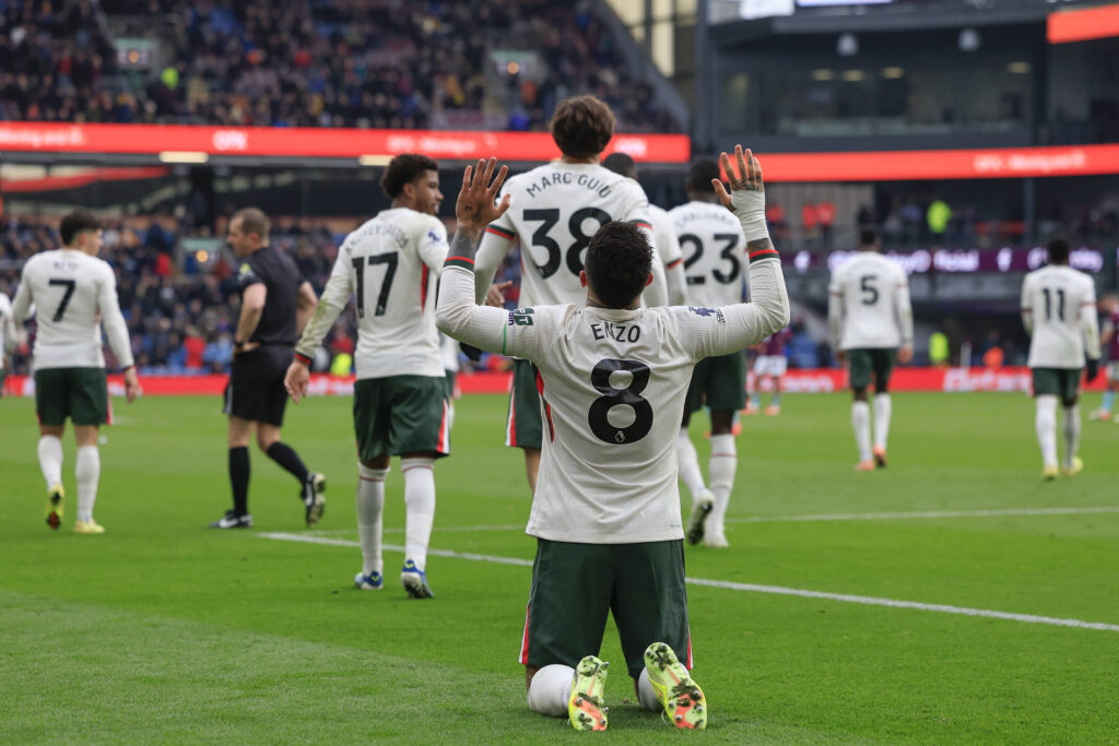 Enzo Maresca Mengelola Kekacauan saat Chelsea Meraih Kemenangan Sebelum Minggu Penentuan