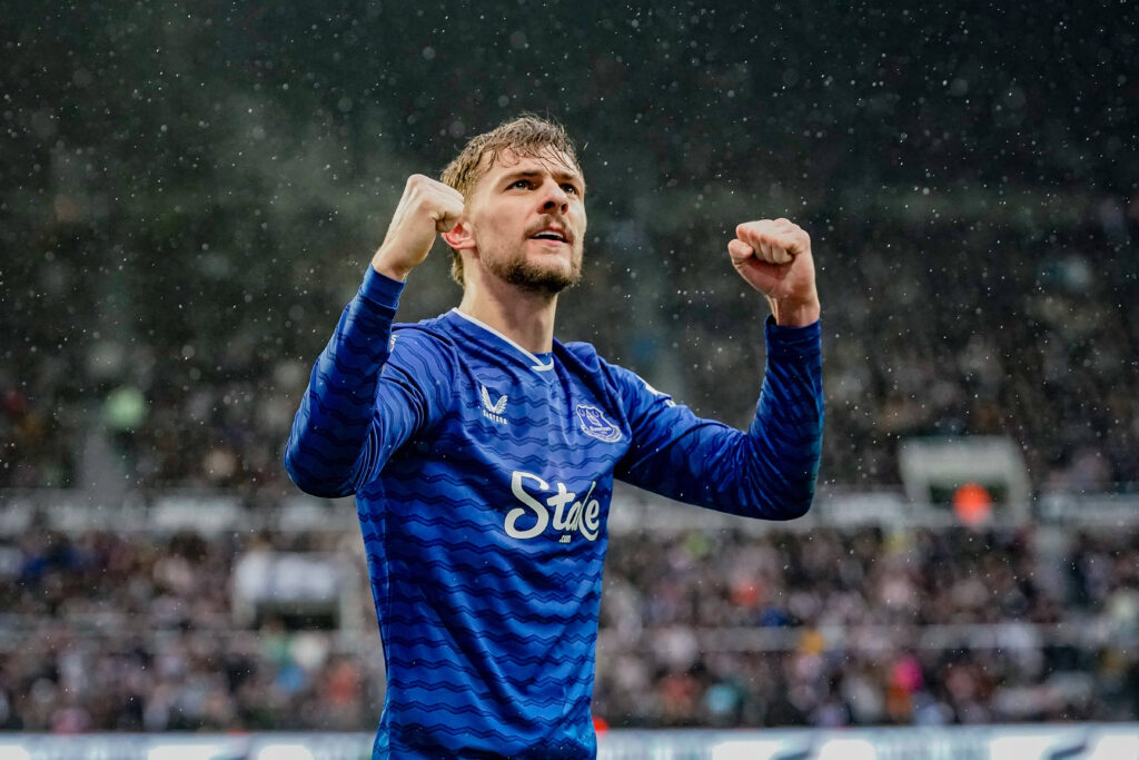 Pekan Pertandingan Sepak Bola Fantasi 29: Beli, Jual, Laporan Cedera