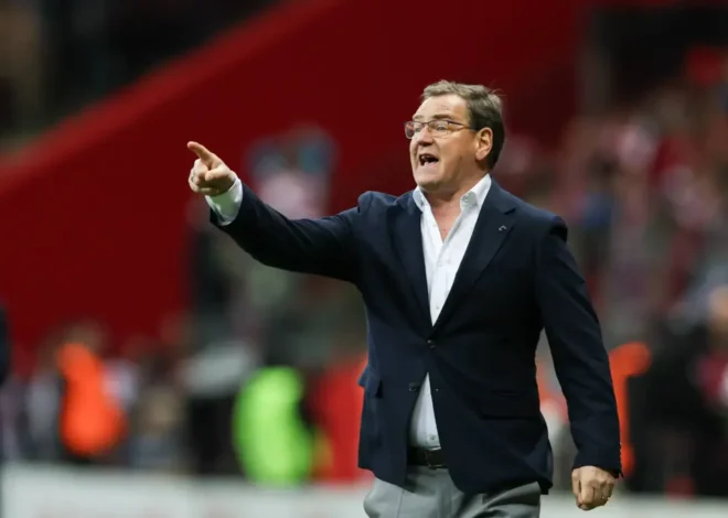 Pelatih Kepala Polandia Tampaknya Akan Tetap Bertahan Meski Menderita di Kualifikasi Piala Dunia 2026